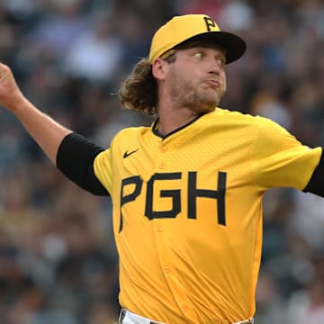 Jul 18, 2025; Pittsburgh, Pennsylvania, USA;  Pittsburgh Pirates relief pitcher Braxton Ashcraft (67) pitches against the Chicago White Sox during the fifth inning at PNC Park. Mandatory Credit: Charles LeClaire-Imagn Images