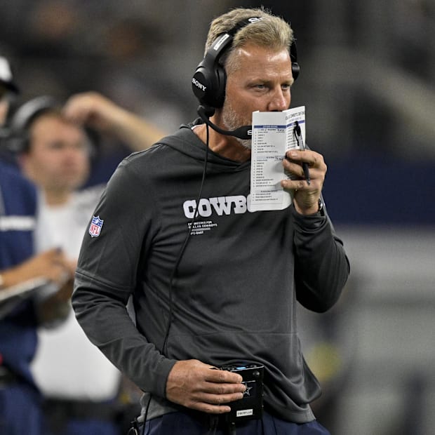 Dallas Cowboys' Jerry Jones issues strong comment on Matt Eberflus' job  security