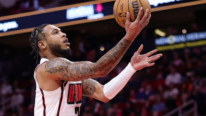 Phoenix Suns v Houston Rockets
