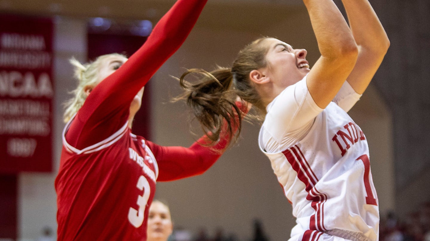How to watch, stream Wisconsin women’s basketball at Michigan State: TV channel, prediction