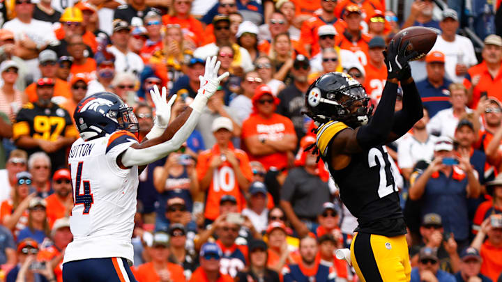 Pittsburgh Steelers v Denver Broncos
