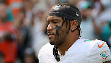 Los Angeles Chargers v Miami Dolphins - NFL 2025