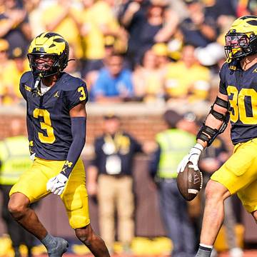 Michigan five-star Carter Meadows named top EDGE in class of 2026 by Rivals
