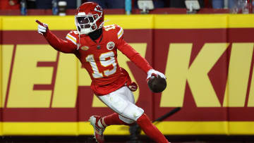 Buffalo Bills v Kansas City Chiefs