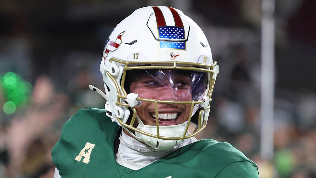 Nov 6, 2025; Tampa, Florida, USA; South Florida Bulls quarterback Byrum Brown (17) celebrates after they scored a touchdown against the UTSA Roadrunners during the second quarter at Raymond James Stadium. Mandatory Credit: Kim Klement Neitzel-Imagn Images