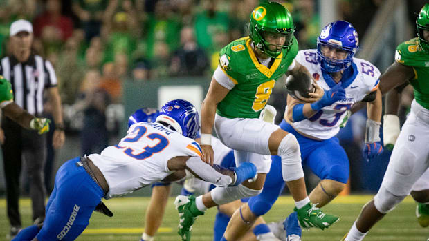 Oregon QB Dillon Gabriel