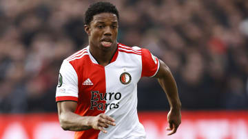Tyrell Malacia s'est engagé pour Manchester United.