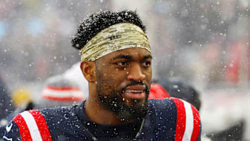 New York Jets v New England Patriots