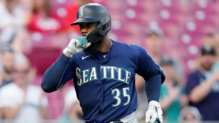 Seattle Mariners v Cincinnati Reds