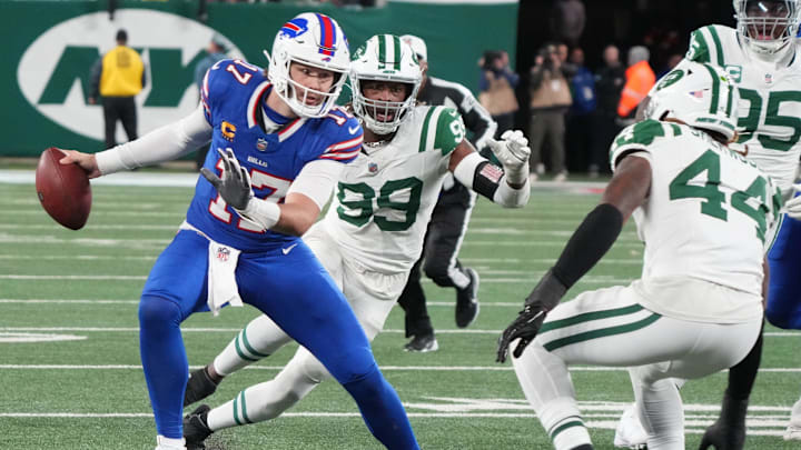 What Can't He Do?: Bills QB Josh Allen improvised game-winning run vs. Jets