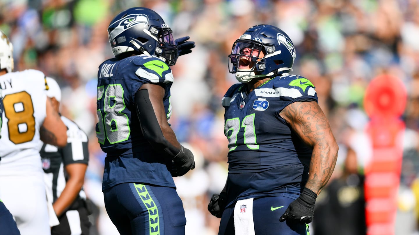 Seattle Seahawks Dominate Defense, Lead NFC West After First NFL Quarter
