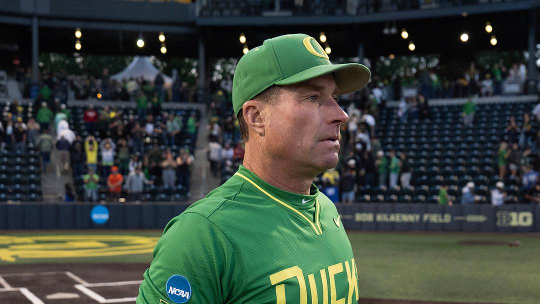Oregon head coach Mark Wasikowski leaves the field after the win over Washington State on day two of the NCAA Eugene Regional Tournament at PK Park in Eugene, May 30, 2026. Oregon head coach Mark Wasikowski leaves the field after the win over Washington State on day two of the NCAA Eugene Regional Tournament at PK Park in Eugene, May 30, 2026.