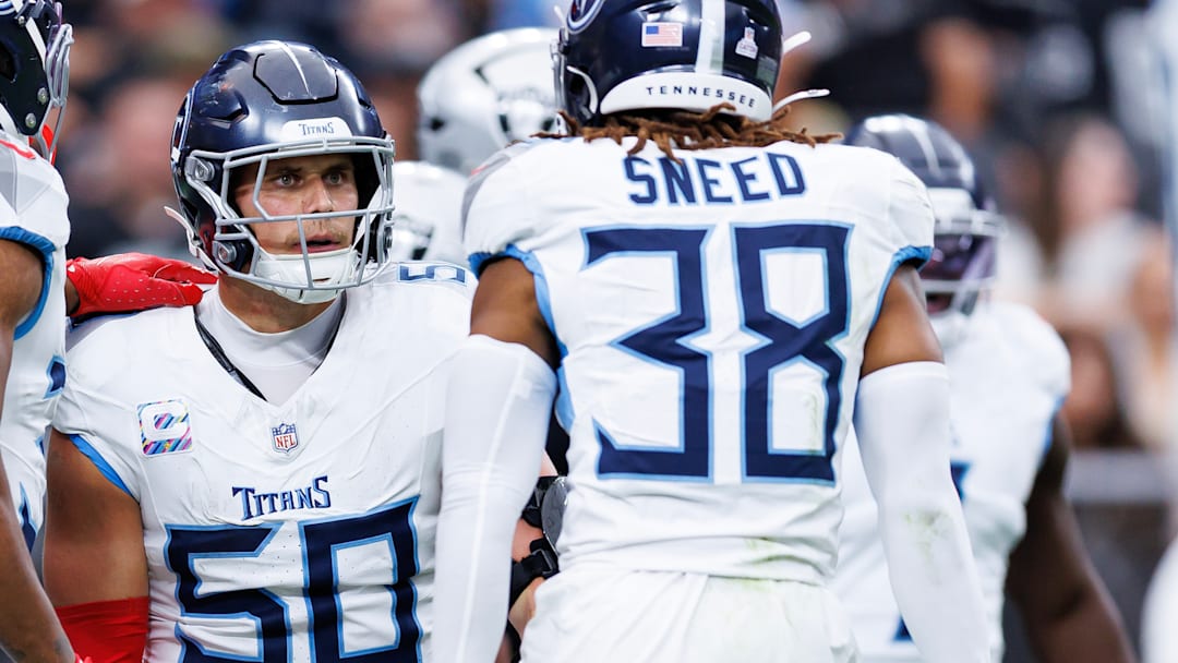 Tennessee Titans v Las Vegas Raiders