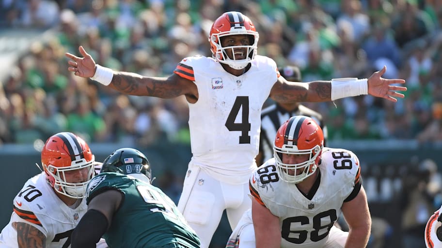Browns Coach Unveils Reason for Sticking with Deshaun Watson