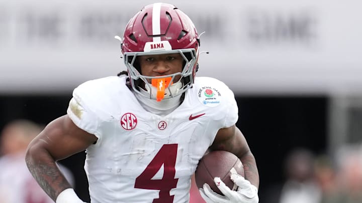Jan 1, 2026; Pasadena, CA, USA; Alabama Crimson Tide running back Daniel Hill (4) runs against the Indiana Hoosiers in the first half of the 2026 Rose Bowl and quarterfinal game of the College Football Playoff at Rose Bowl Stadium. Mandatory Credit: Kirby Lee-Imagn Images