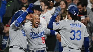 Los Angeles Dodgers v Chicago Cubs