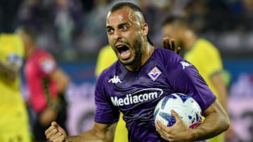 Com gol de Arthur Cabral, a Fiorentina venceu mais uma na Conference League.