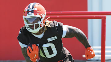 May 10, 2025; Berea, OH, USA; Cleveland Browns running back Quinshon Judkins (10) runs with the ball during rookie minicamp at CrossCountry Mortgage Campus. Mandatory Credit: Ken Blaze-Imagn Images