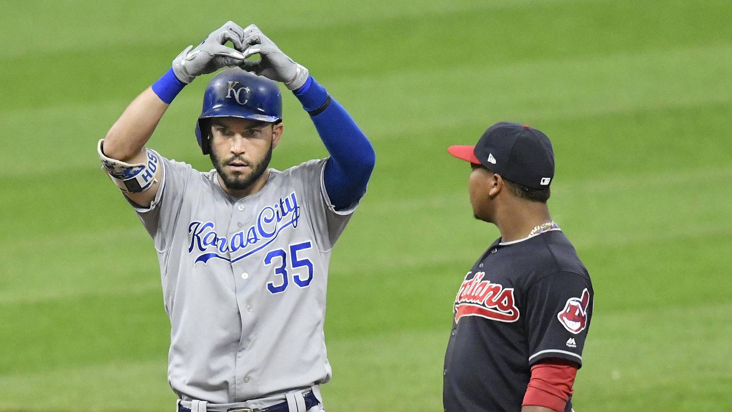 eric-hosmer-shares-thoughts-on-kansas-city-royals-hot-start-life-as-a