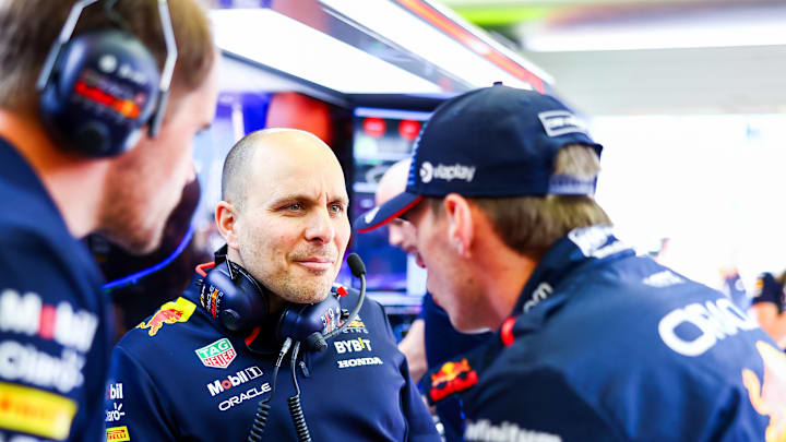 F1 Grand Prix of Bahrain - Practice BAHRAIN, BAHRAIN - FEBRUARY 29: Oracle Red Bull Racing race engineer Gianpiero Lambiase talks with Max Verstappen of the Netherlands and Oracle Red Bull Racing in the garage during practice ahead of the F1 Grand Prix of Bahrain at Bahrain International Circuit on February 29, 2024 in Bahrain, Bahrain. (Photo by Mark Thompson/Getty Images)