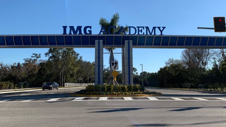 Syracuse basketball 2025 5-star commit Sadiq White will spend his senior year at IMG; analysts say it's a great fit for him.