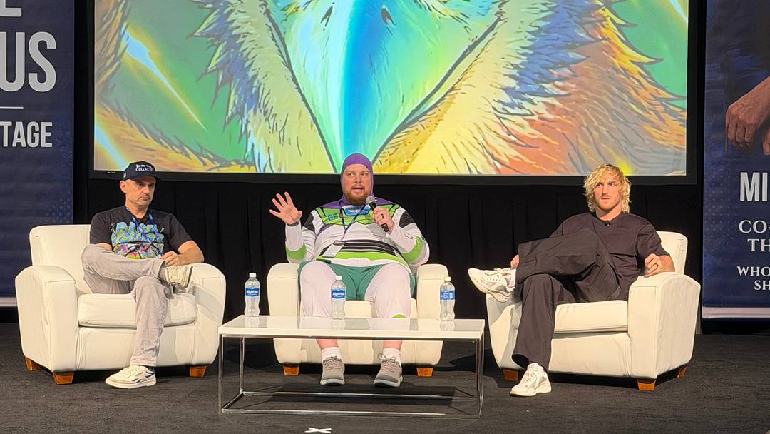 Logan Paul and Gary Vee at the National with Jesse Gibson Logan Paul and Gary Vee at the National with Jesse Gibson