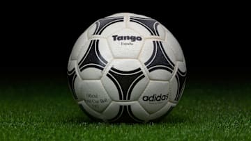 Der 'Tango' erlebte 1982 das längste Elfmterschießen einer WM