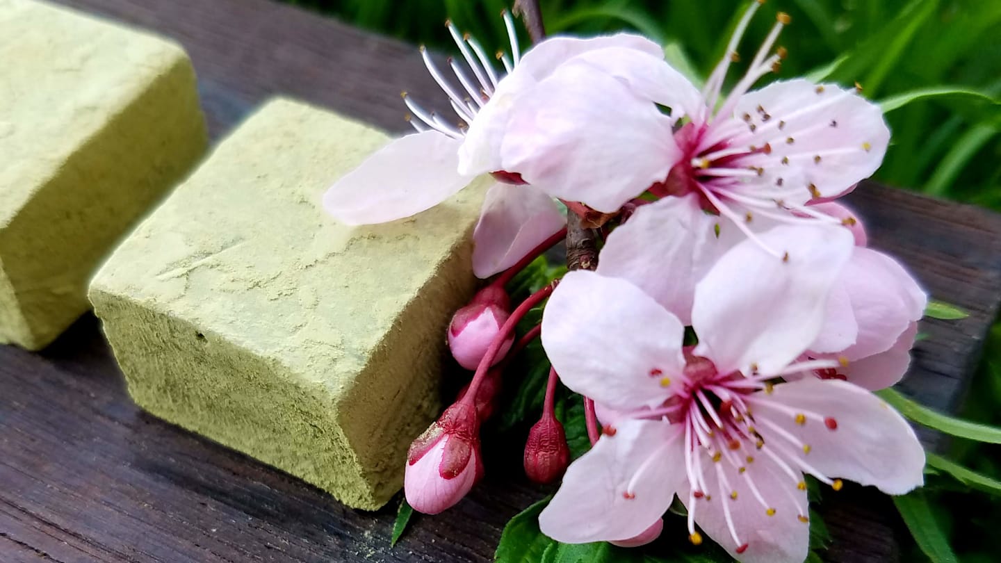 Cannabis Green Tea White Chocolates