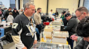 Joe Nucilli @snapbackcards at the January Raleigh, NC Show 