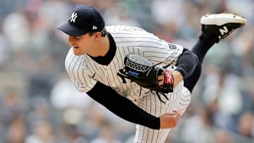 Atlanta Braves v New York Yankees