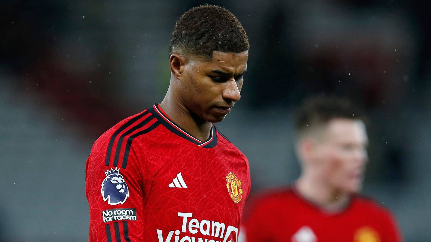 Man Utd prepared to listen to transfer offers for entire squad - with only 3 players 'off limits' - Vimarsana News