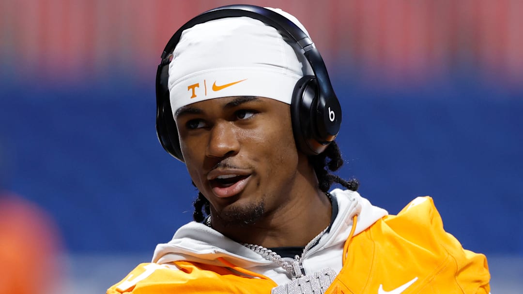 COLLEGE FOOTBALL: AUG 30 AFLAC Kickoff Game Syracuse vs Tennessee