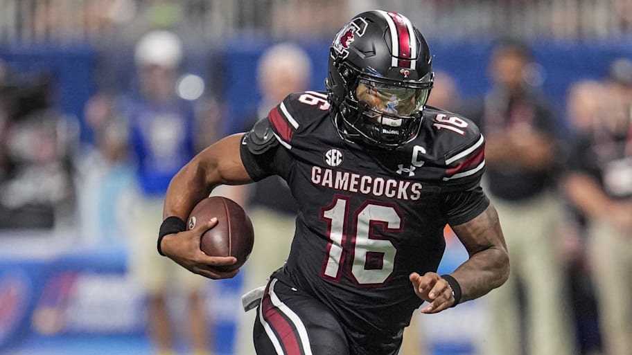 South Carolina Gamecocks quarterback LaNorris Sellers