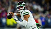 Nov 13, 2025; Foxborough, Massachusetts, USA; New York Jets quarterback Justin Fields (7) looks to pass the ball against the New England Patriots in the third quarter at Gillette Stadium. Mandatory Credit: David Butler II-Imagn Images