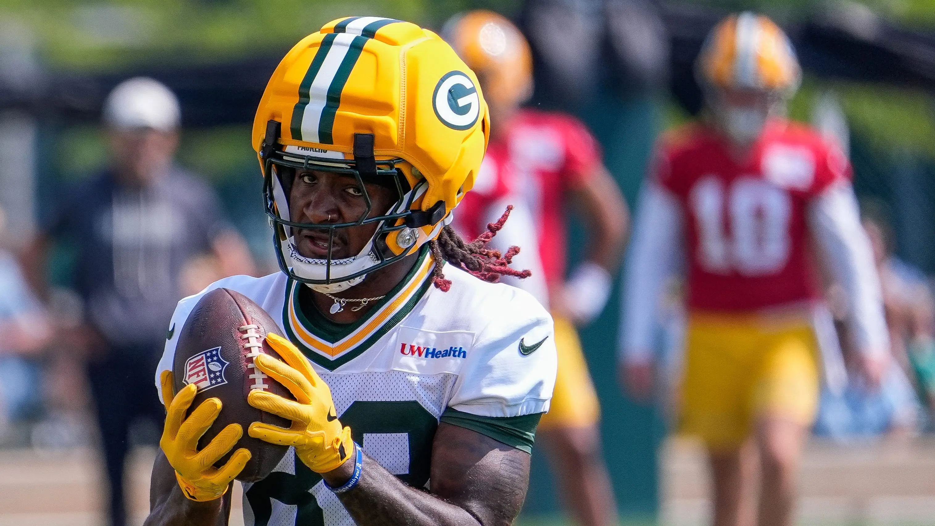 Packers Rookie Edge Pressures, McKinney Intercepts Love, Kicker Questioned