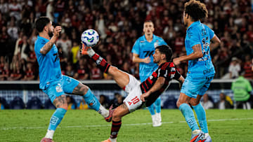 Uruguaio ficou fora do último jogo após defender a seleção na Data FIFA Uruguaio ficou fora do último jogo após defender a seleção na Data FIFA