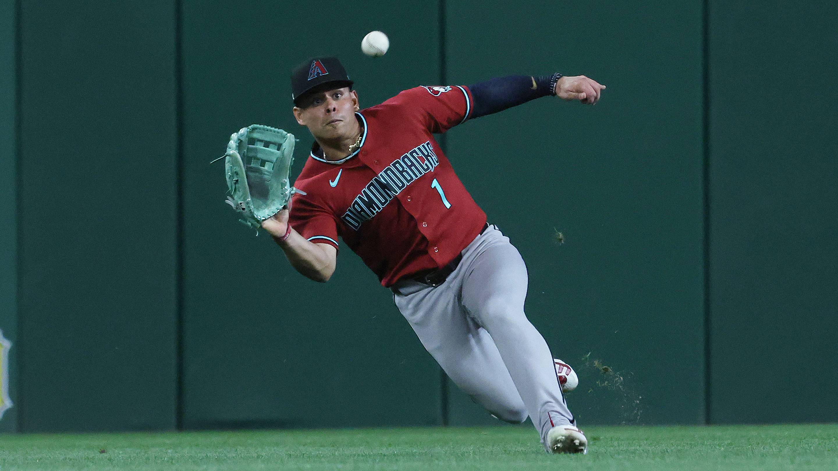 Former Diamondbacks Outfielder Claimed by Astros