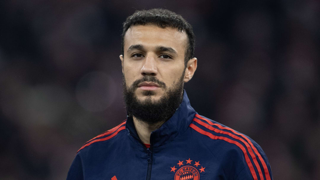 Manchester United are now in advanced talks with Bayern Munich for Noussair Mazraoui after his move to West Ham United collapsed due to agent fees.