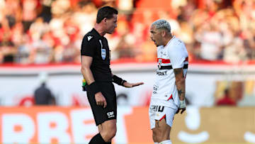 Ramon Abatti Abel foi o árbitro do clássico  deste domingo
