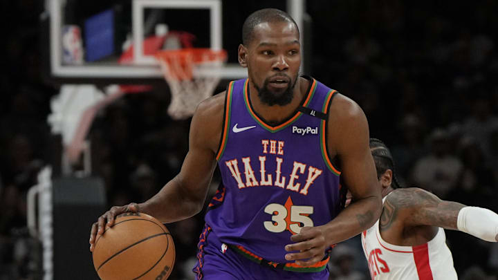 Mar 30, 2025; Phoenix, Arizona, USA; Phoenix Suns forward Kevin Durant (35) drives against the Houston Rockets in the first half at Footprint Center. Mandatory Credit: Rick Scuteri-Imagn Images Mar 30, 2025; Phoenix, Arizona, USA; Phoenix Suns forward Kevin Durant (35) drives against the Houston Rockets in the first half at Footprint Center. Mandatory Credit: Rick Scuteri-Imagn Images