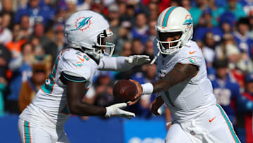 Miami Dolphins v Buffalo Bills