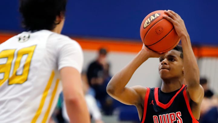 Lincoln Park senior Josh Pratt, seen here playing for Aliquippa in the PIAA Class 3A quarterfinals last season, will be eligible for the postseason.