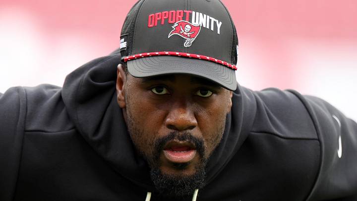 Jan 3, 2026; Tampa, Florida, USA; Tampa Bay Buccaneers linebacker Lavonte David (54) warms up before the game against the Carolina Panthers at Raymond James Stadium. Mandatory Credit: Nathan Ray Seebeck-Imagn Images