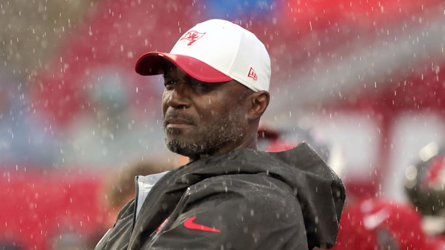 Tampa Bay Buccaneers head coach Todd Bowles prior to the game against the  Tennessee Titans. | Kim Klement Neitzel-Imagn Images