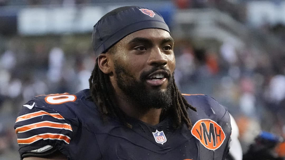 Chicago Bears offensive tackle Braxton Jones