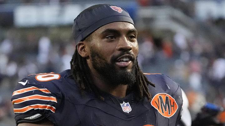 Chicago Bears offensive tackle Braxton Jones
