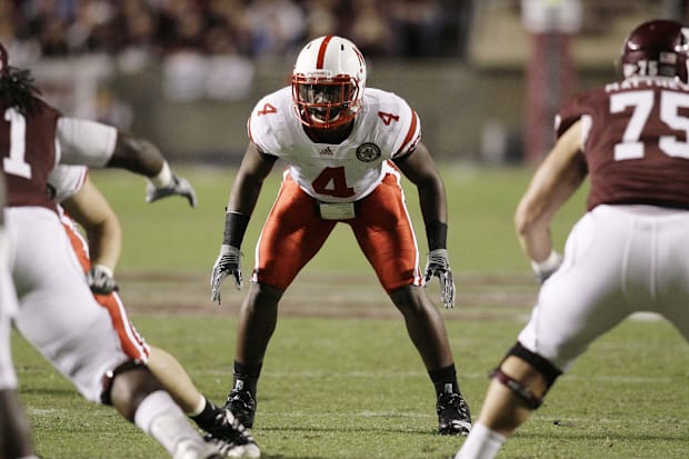 Nebraska Cornhuskers linebacker Lavonte David in action against the Texas A&M Aggies.