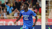 Bamba Dieng face à l'AS Monaco.