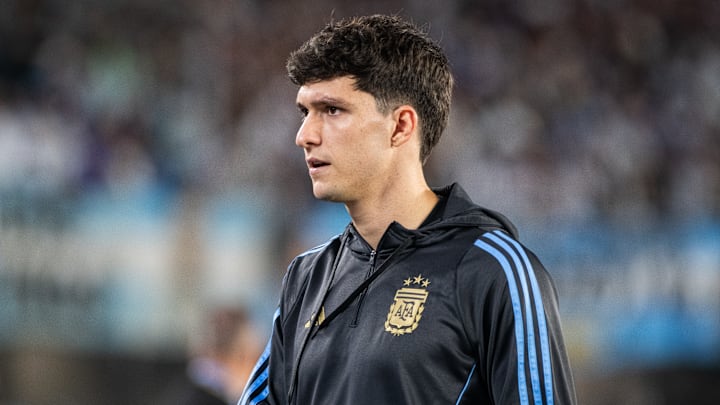 Leonardo Balerdi n'a pas été épargné par les supporters argentins. Leonardo Balerdi n'a pas été épargné par les supporters argentins.