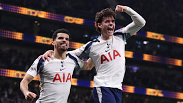 Archie Gray (re.) ist einer der wenigen Lichtblicke bei Tottenham